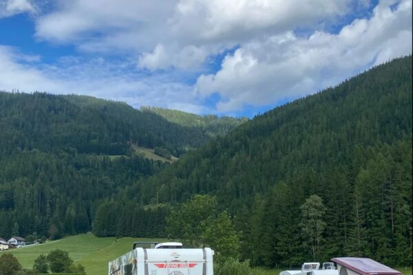 Motorhome Flying Rental