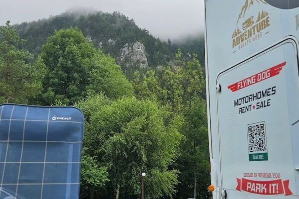 Luxury Motorhome rental