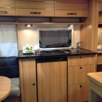 LMC 460D pop-up 2020