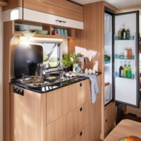 LMC 460D pop-up 2020