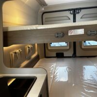 novy caravan na predaj