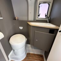 Camper Van LMC Innovan 590