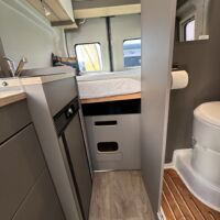 Camper Van LMC Innovan 590