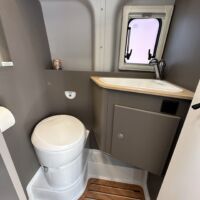 Camper Van LMC Innovan 590