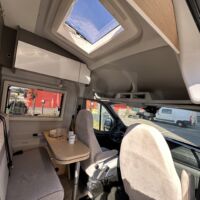 Camper Van LMC Innovan 590